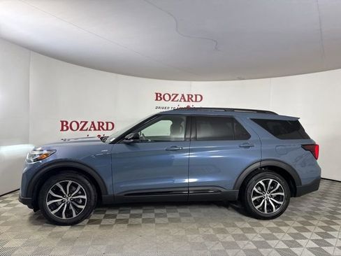 New 2026 Ford Explorer ST-Line image 4