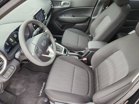 New 2026 Hyundai Venue SE FWD image 9