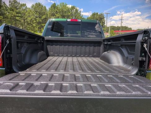 New 2026 RAM 1500 4x4 Crew Cab image 30