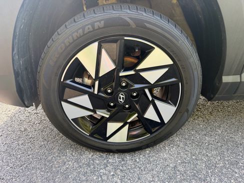 Used 2024 Hyundai Kona SEL AWD/4WD image 19