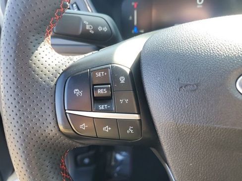 Certified 2023 Ford Escape ST-Line w/ Tech Pack #1 AWD/4WD image 18