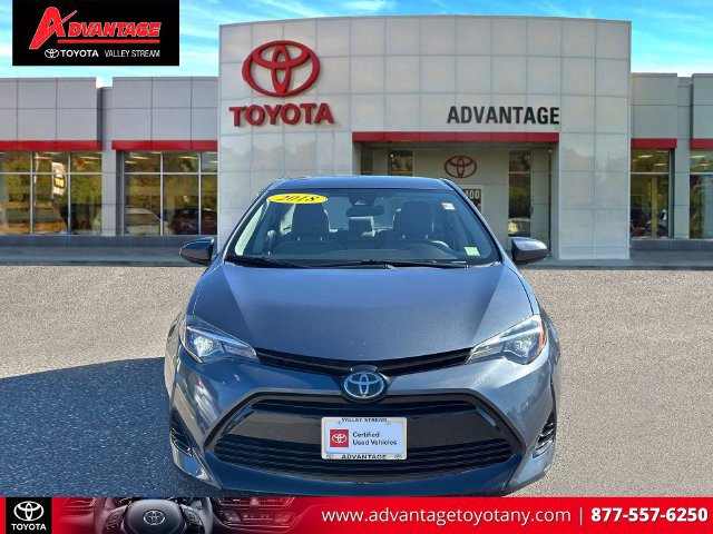 Used 2018 Toyota Corolla LE FWD image 2