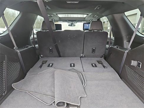 Used 2021 Chevrolet Tahoe Z71 w/ Rear Media and Nav Package image 24