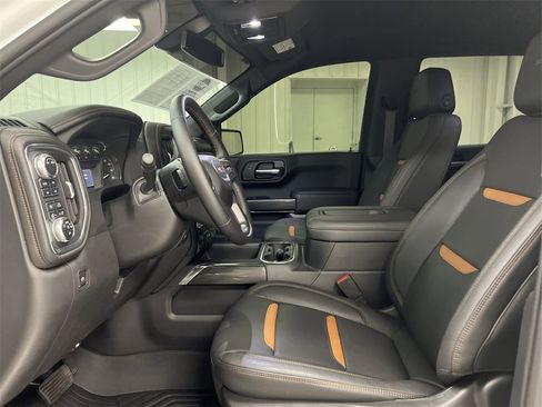 Used 2022 GMC Sierra 1500 AT4 image 18