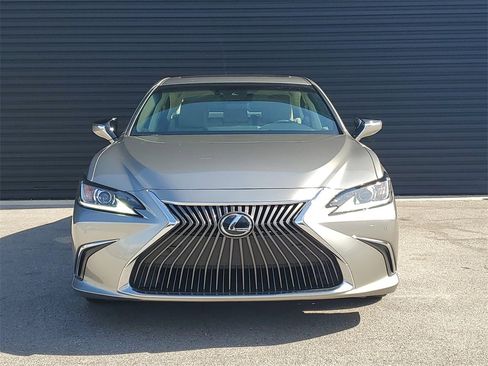 Used 2019 Lexus ES 350 image 10