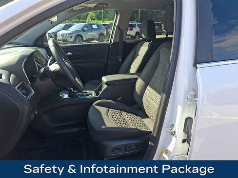 Used 2024 Chevrolet Equinox LT AWD/4WD image 2