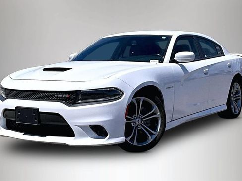 Used 2022 Dodge Charger R/T RWD image 3