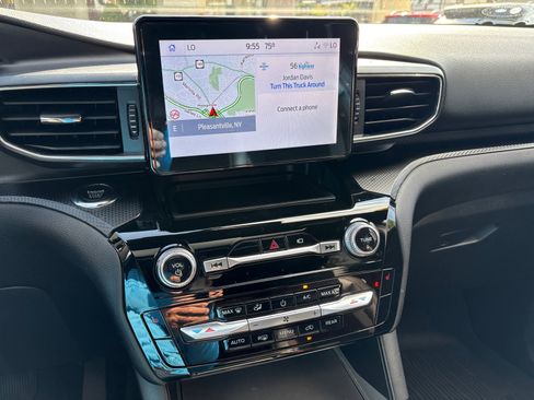 Used 2022 Ford Explorer ST-Line w/ Class IV Trailer Tow Package image 20