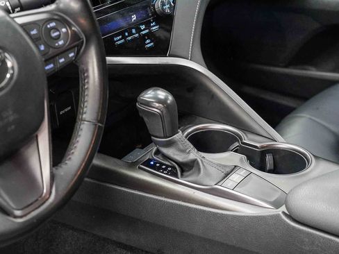 Used 2023 Toyota Camry SE FWD image 23