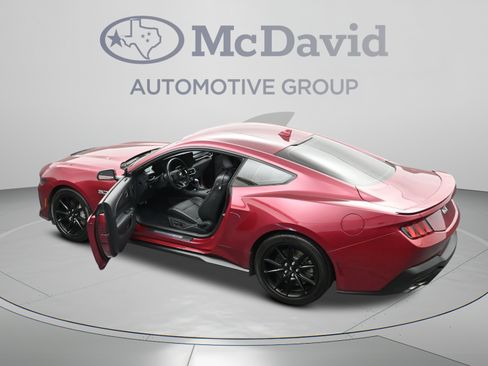 Used 2025 Ford Mustang GT Premium RWD image 44