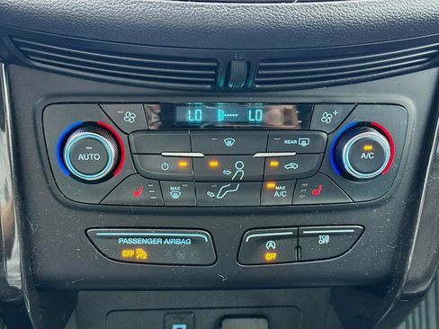 Used 2017 Ford Escape Titanium FWD image 12