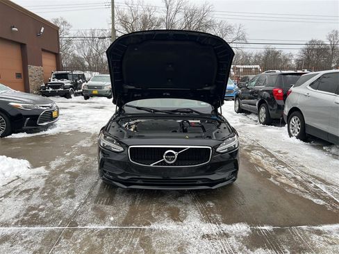 Used 2017 Volvo S90 T6 Momentum w/ Vision Package image 11