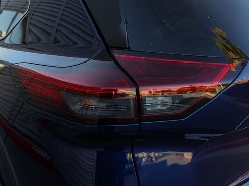 New 2026 Nissan Rogue SV image 7