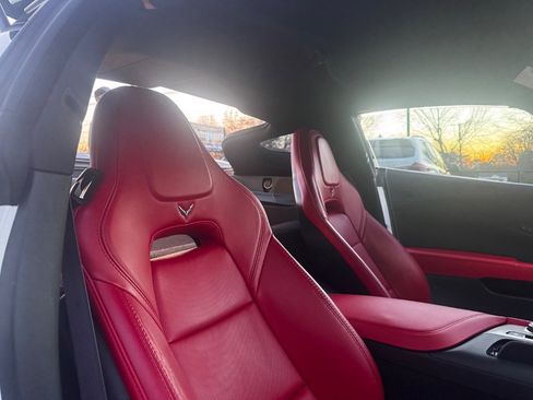 Used 2015 Chevrolet Corvette Stingray Coupe w/ 2LT Preferred Equipment Group image 15