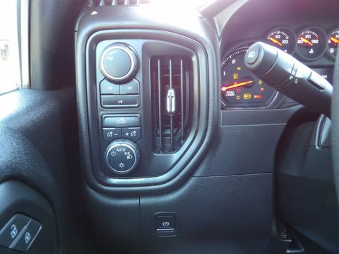 Used 2025 Chevrolet Silverado 3500 W/T w/ WT Convenience Package AWD/4WD image 19