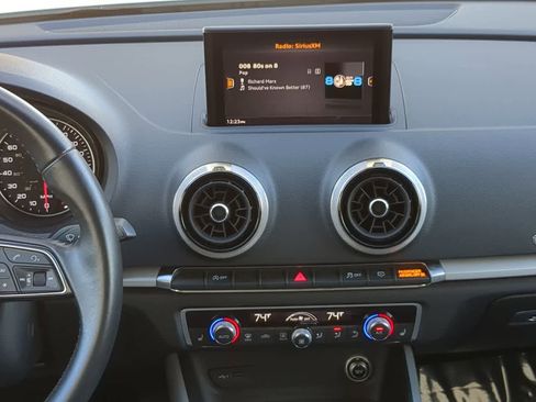 Used 2018 Audi A3 2.0T Premium w/ Convenience Package image 28