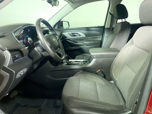 Used 2019 Chevrolet Traverse LT image 4