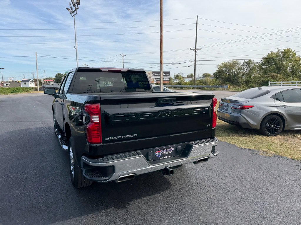 Used 2023 Chevrolet Silverado 1500 LT w/ Z71 Off-Road Package AWD/4WD image 5