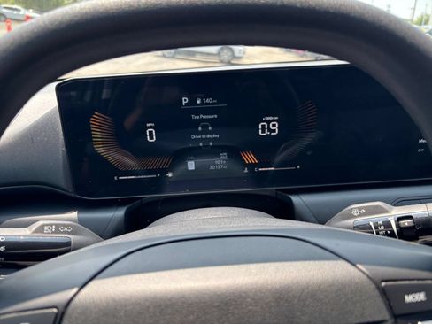 Used 2025 Kia K4 FWD image 35