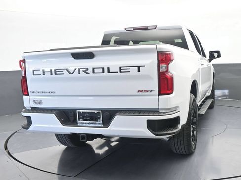 Used 2025 Chevrolet Silverado 1500 RST RWD image 5