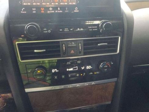 Used 2023 Nissan Armada SL w/ Captain's Chairs Package image 33