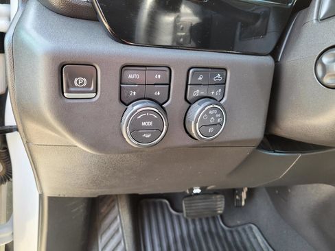 Used 2024 Chevrolet Silverado 1500 LTZ w/ Z71 Off-Road Package AWD/4WD image 22