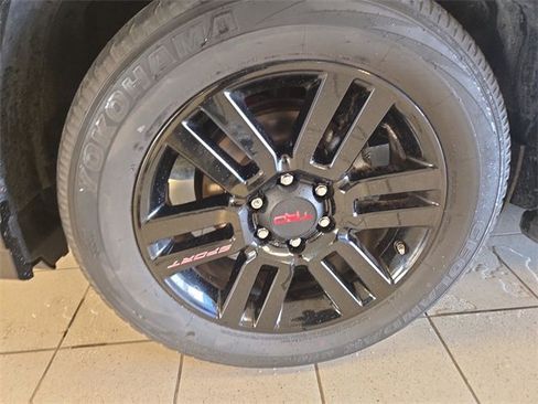 Used 2021 Toyota 4Runner Nightshade image 10