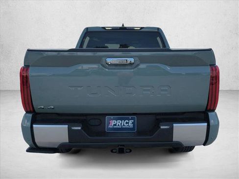 Used 2025 Toyota Tundra Limited AWD/4WD image 8