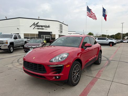 Used 2018 Porsche Macan S AWD/4WD image 1