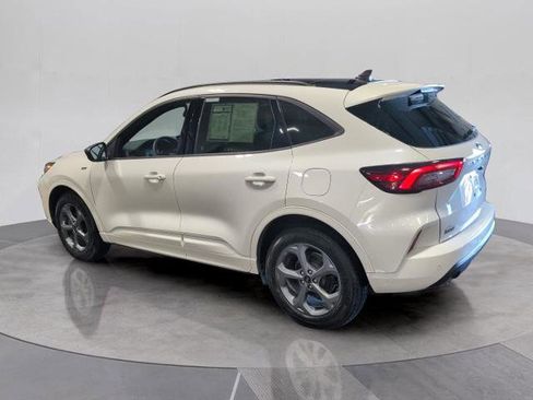 Certified 2023 Ford Escape ST-Line w/ Tech Pack #1 image 3