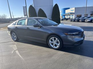 Used 2023 Honda Accord LX video 1