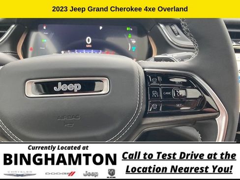 New 2023 Jeep Grand Cherokee Overland AWD/4WD image 16
