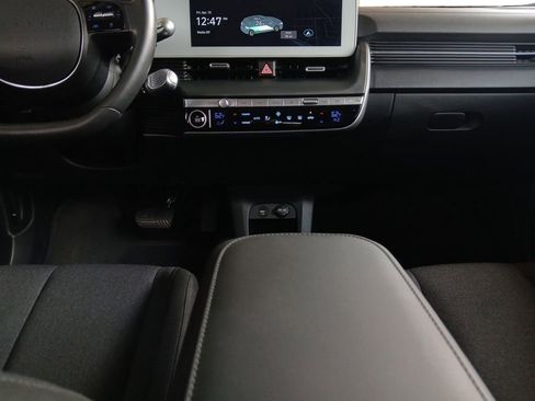 Certified 2024 Hyundai Ioniq 5 SEL image 11