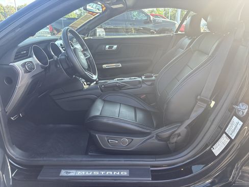 Used 2019 Ford Mustang Premium RWD image 17