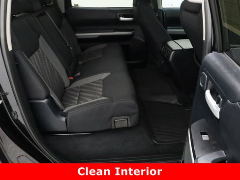 Used 2018 Toyota Tundra SR5 w/ SR5 Upgrade Package image 33