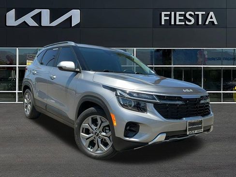 Certified 2024 Kia Seltos S FWD image 1