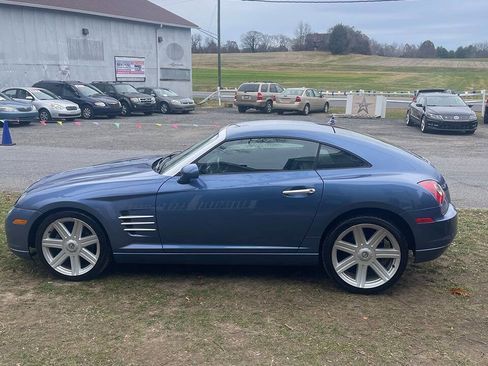Used 2006 Chrysler Crossfire Limited image 3