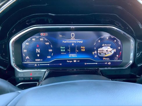 Used 2024 Chevrolet Silverado 2500 LTZ w/ LTZ Convenience Package image 26