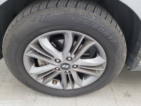 Used 2015 Hyundai Tucson SE image 31