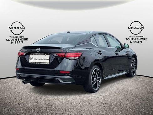 Used 2025 Nissan Sentra SR image 6