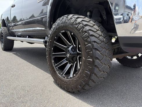 Used 2017 RAM 3500 Limited AWD/4WD image 12