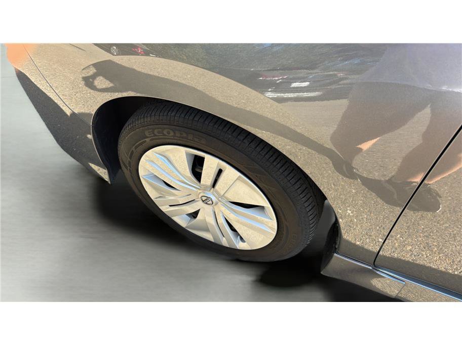 Used 2025 Nissan Leaf S FWD image 41
