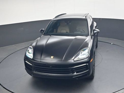 Used 2019 Porsche Cayenne AWD/4WD image 42