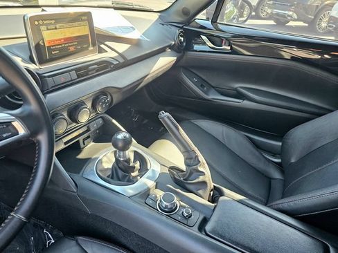 Used 2016 MAZDA MX-5 Miata Club RWD image 29
