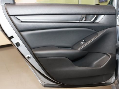 Used 2022 Honda Accord Sport image 21