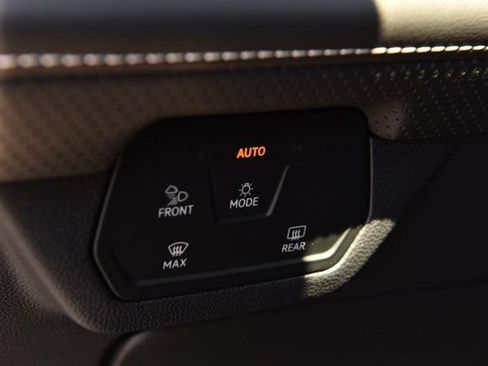 New 2026 Volkswagen Atlas SE AWD/4WD image 11