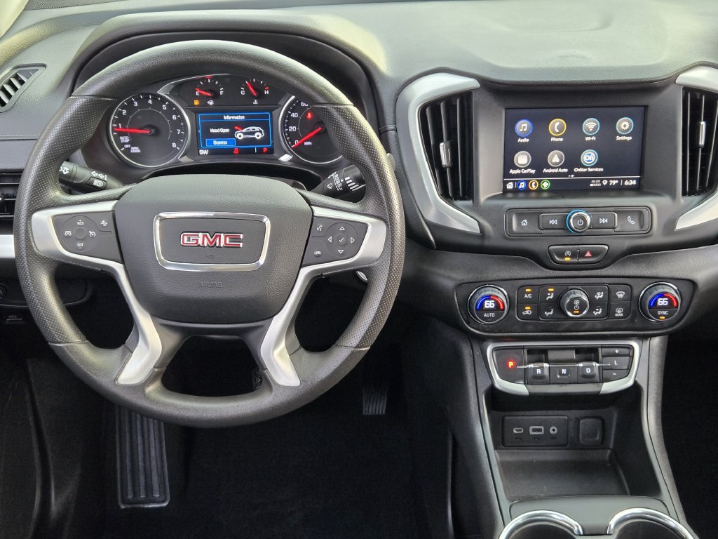 Used 2024 GMC Terrain SLE w/ Driver Convenience Package FWD image 24