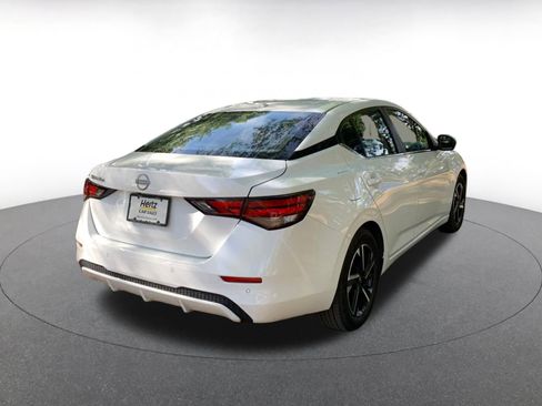 Used 2025 Nissan Sentra SV image 7