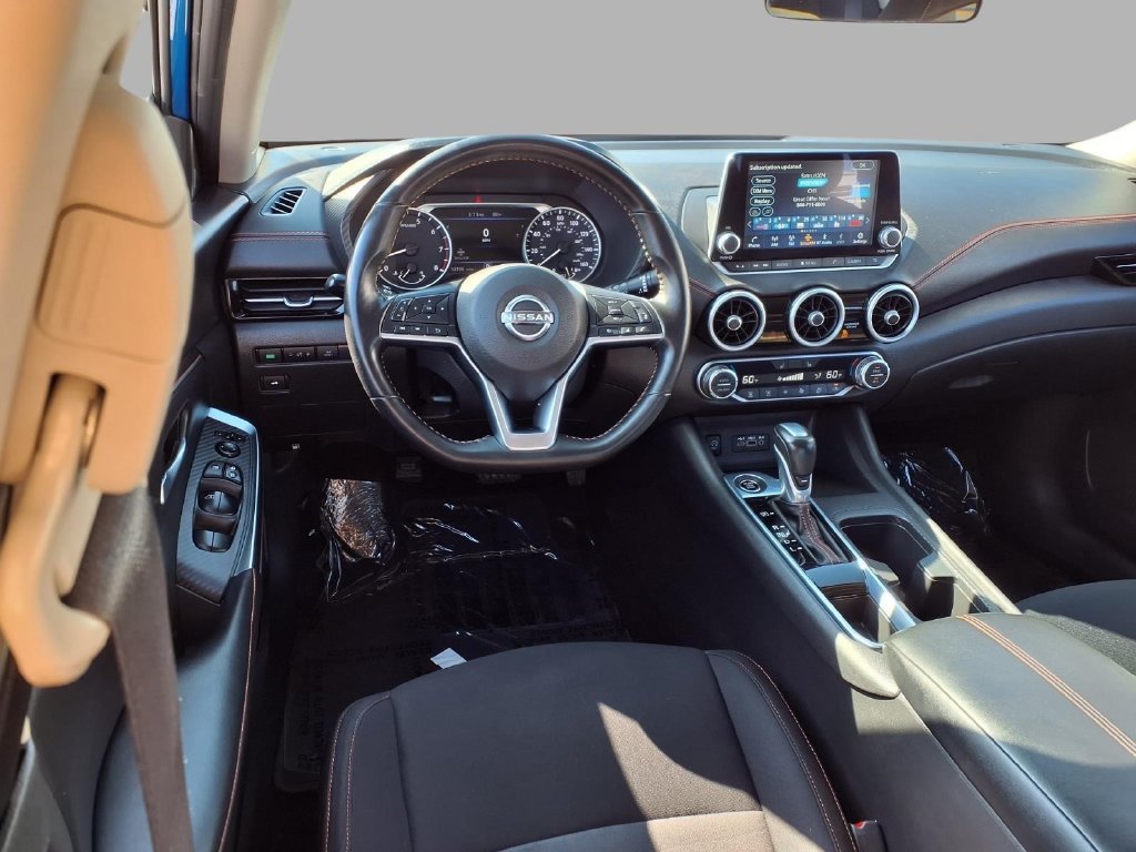 Used 2025 Nissan Sentra SR FWD image 4