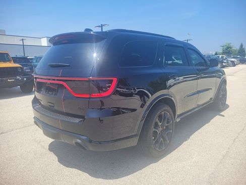 Used 2024 Dodge Durango R/T w/ Tow 'N Go Package AWD/4WD image 3
